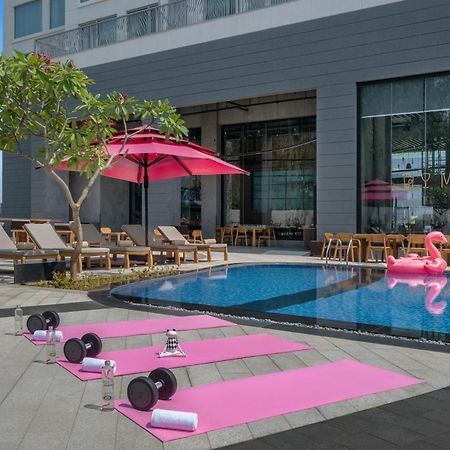 Moxy Bengaluru Airport Prestige Tech Cloud Devanahalli Exterior foto