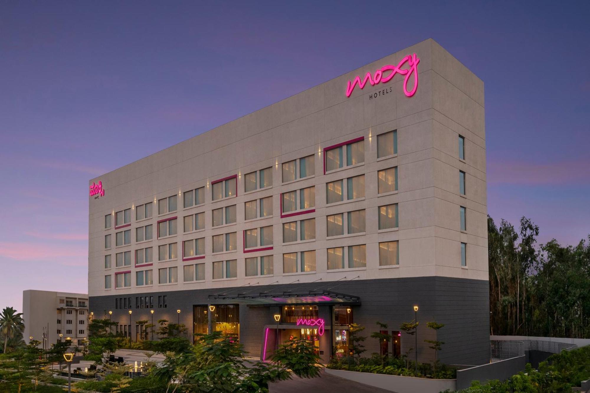 Moxy Bengaluru Airport Prestige Tech Cloud Devanahalli Exterior foto