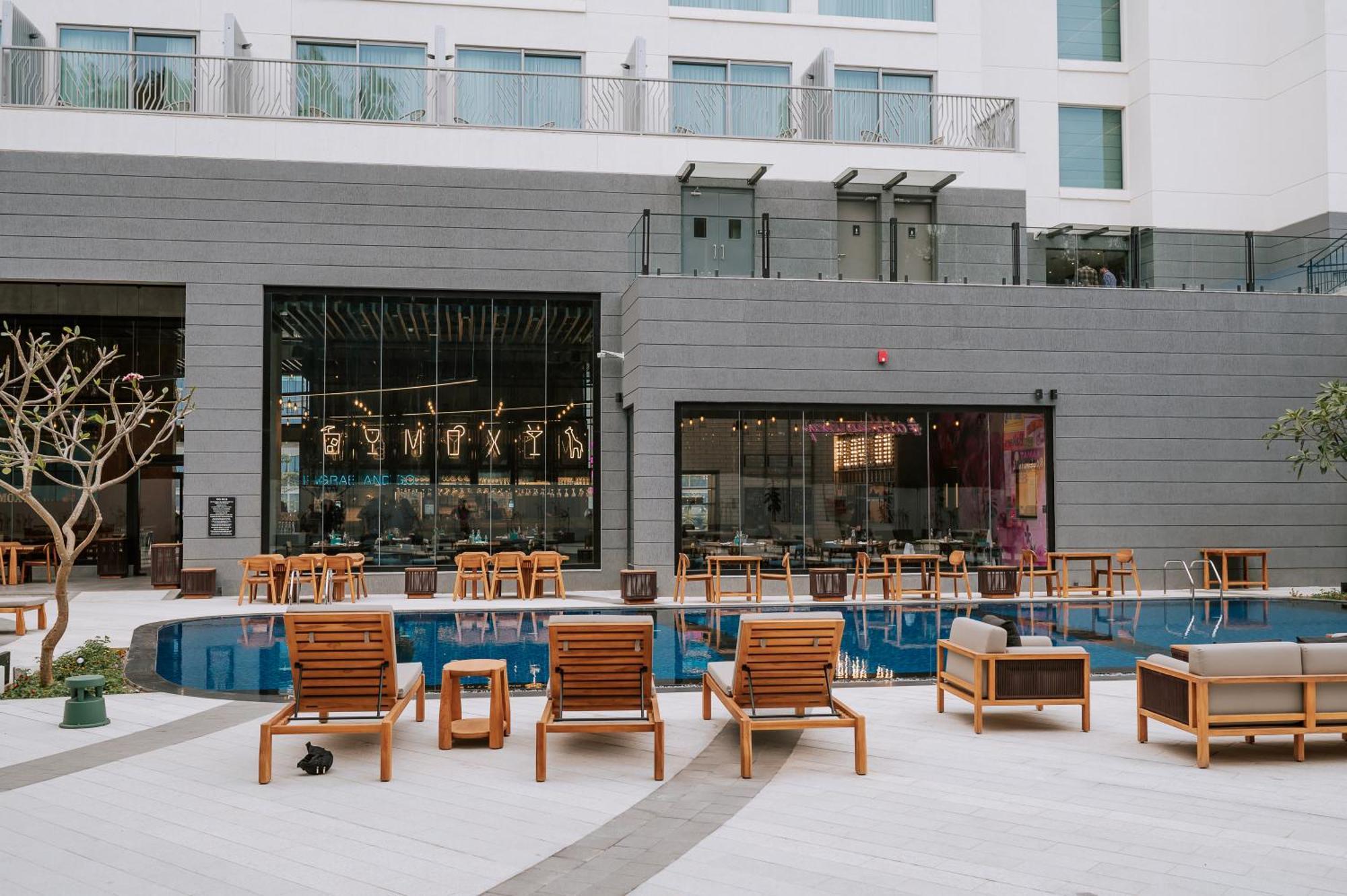 Moxy Bengaluru Airport Prestige Tech Cloud Devanahalli Exterior foto